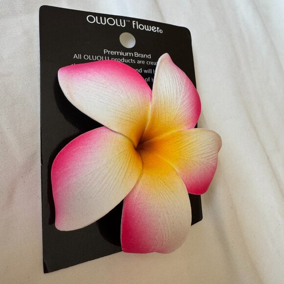 NWT Oluolu Flower Hawaiian Plumeria Flower Hair Clip, OS, Pink + Yellow + White - Picture 6 of 10